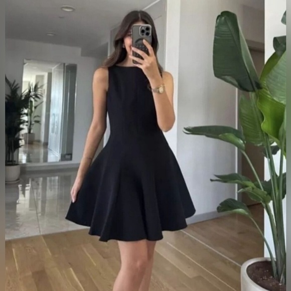 ZARA ZW Collection Black Skater Dress Flounce Hem LBD 4043/041 Size XS $149 - Picture 16 of 16